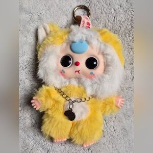 "Yolk Cat" Plush Charm From The Baby Three Cats and Dogs
Series #11